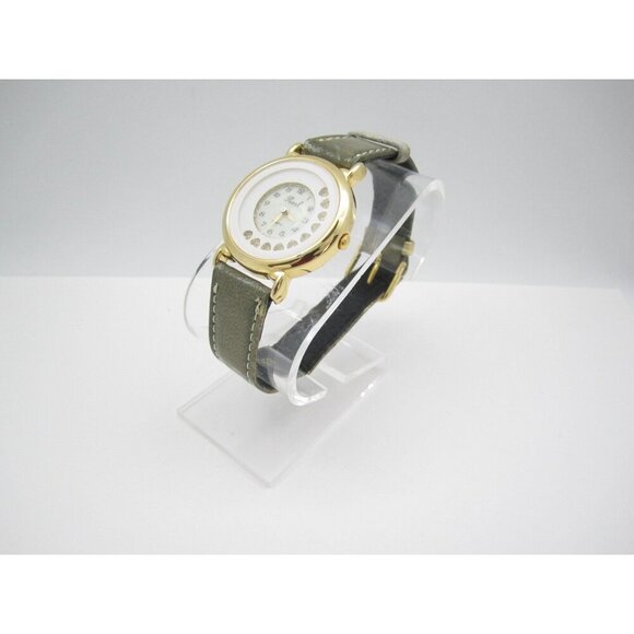 Vtg Pearl Rotating Heart Quartz WR Analog 31mm Round Watch (H729) "New Battery" - Picture 6 of 9